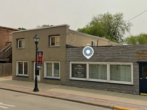 24 W Division St, 24 W Division St APT 4, Manteno, IL 60950