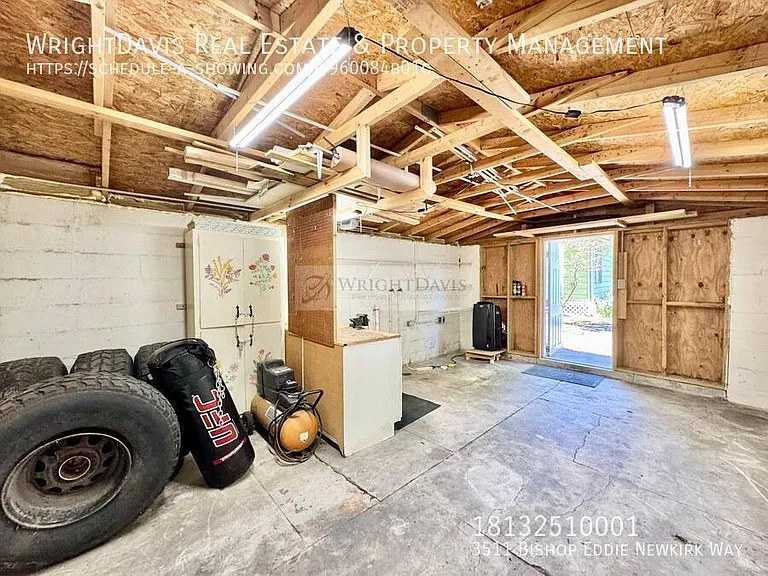 3511 Bishop Eddie Newkirk Way — Photo 38