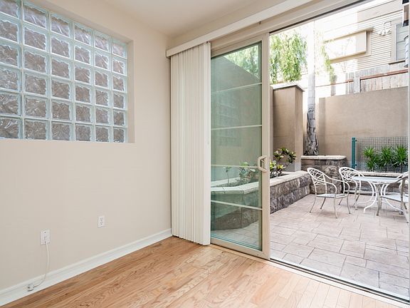 4th image of 1480 Broadway #2207