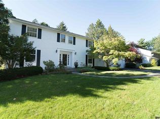 10 Norwood Dr, Albany, NY 12204