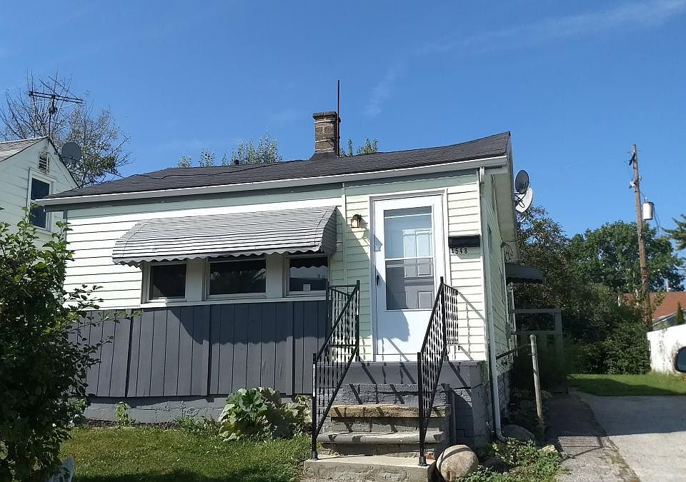 1st image of 4548 W 148th St