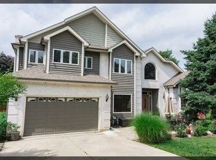 5921 Main St, Downers Grove, IL 60516