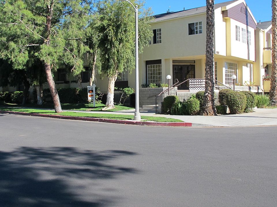 2nd image of 7300 Baird Ave APT 205