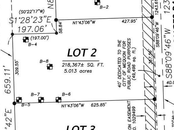 Lt2 West DONGES BAY ROAD, Mequon, WI 53097