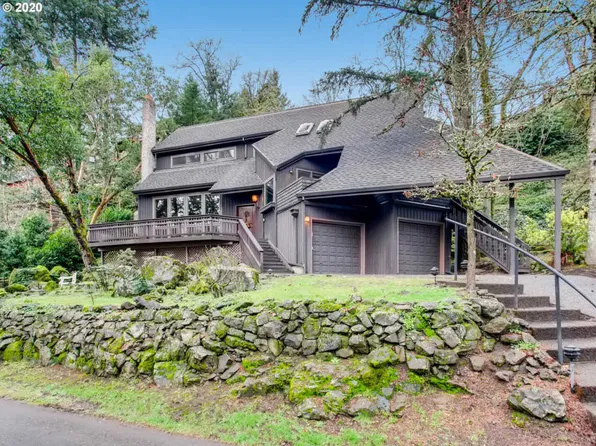1981 Summit Dr, Lake Oswego, OR 97034