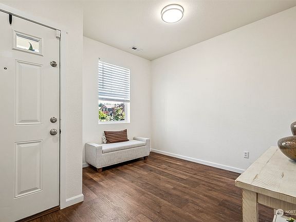 5th image of 26269 240th Avenue SE
