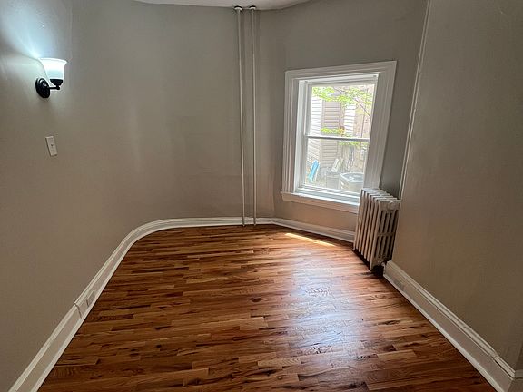 3rd image of 1208 N Tatnall St #1