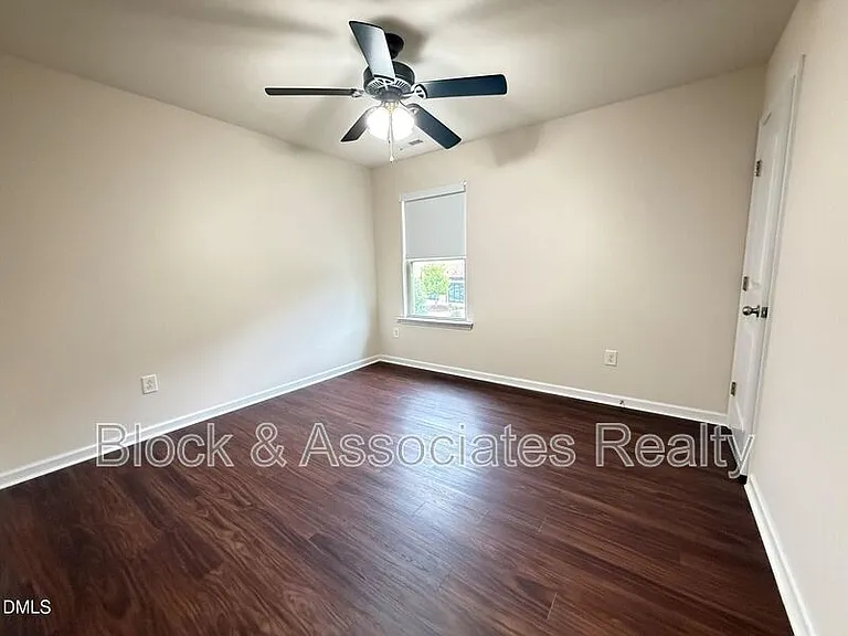 1017 Magnolia Blossom Ln — Photo 30