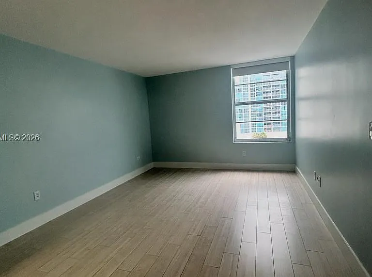 2899 Collins Ave #724 — Photo 3