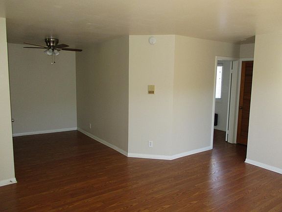 4th image of 524 Redondo Ave