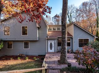 825 Moonlit Ln NW, Acworth, GA 30102