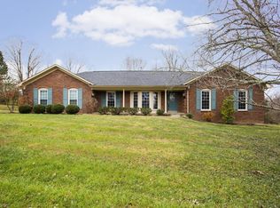 5300 Mary Clayton Ln, Crestwood, KY 40014