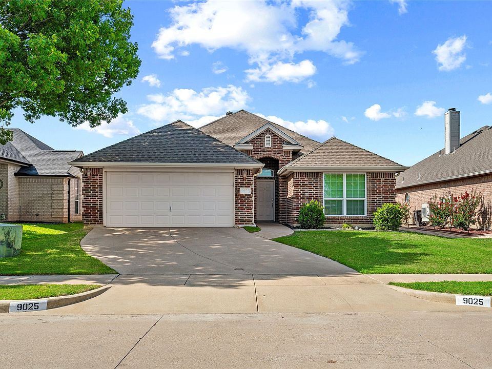 1st image of 9025 Riverfalls Dr