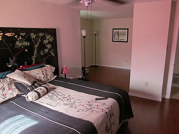 3rd image of 2847 Capella Cir