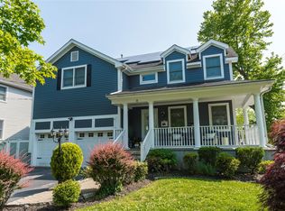 8 Homestead Ave, Scarsdale, NY 10583