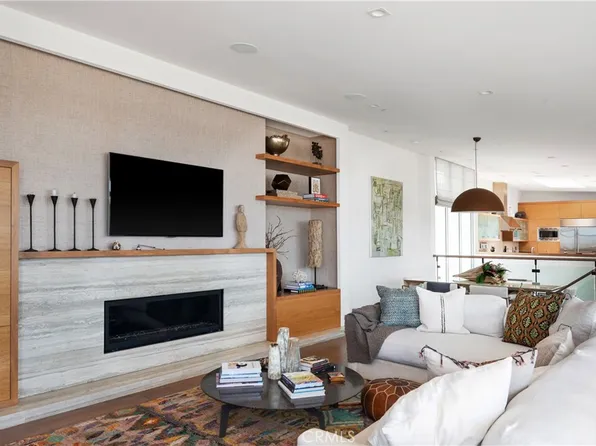 232 26th St, Hermosa Beach, CA 90254