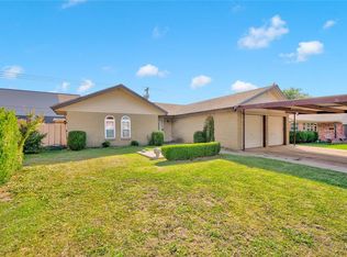 124 SW 16th St, Moore, OK 73160