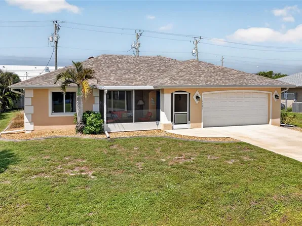 2683 Lakeshore Cir, Port Charlotte, FL 33952
