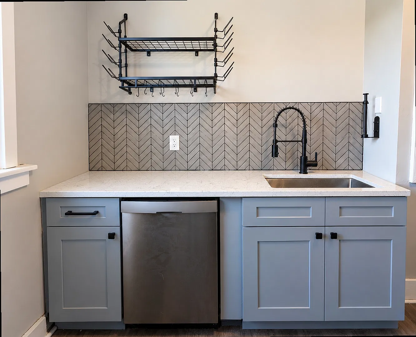 1501 Glynn Ct — Photo 4