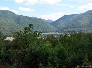 264 Kaitlyn Rd, Hampton, TN 37658