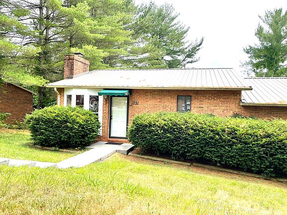 2nd image of 1721 Todd Dr