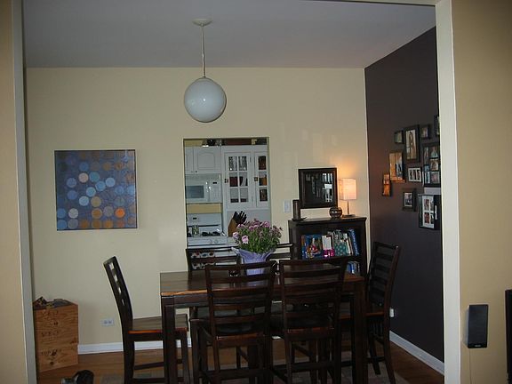 4th image of 1834 W Berteau Ave APT 1