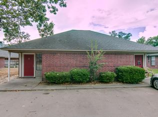 6 Debbie Ln, Nash, TX 75569