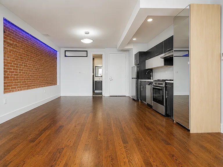 283 Troutman St #3A — Photo 3