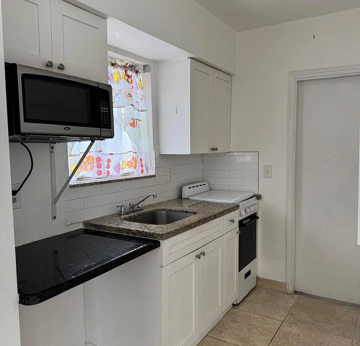 1 bed, 550 sqft, $1,550 — Photo 2