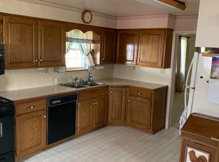 22307 Us Highway 6, New Paris, IN 46553