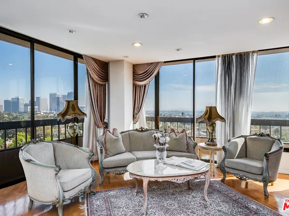 10590 Wilshire Blvd APT 1202, Los Angeles, CA 90024