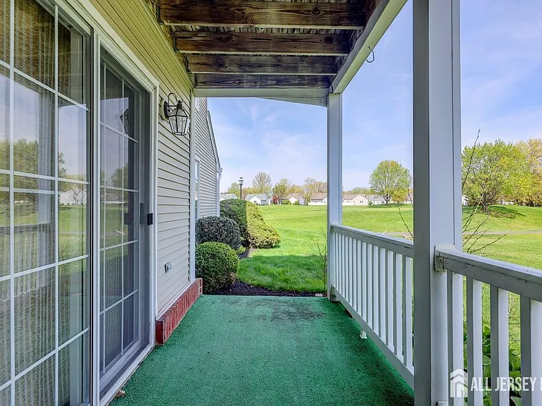 38 Rutland Ln #C — Photo 14