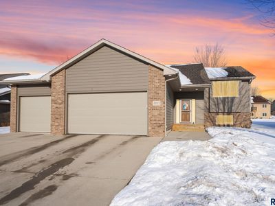 4912 E Tiger Lilly St, Sioux Falls, SD, 57110