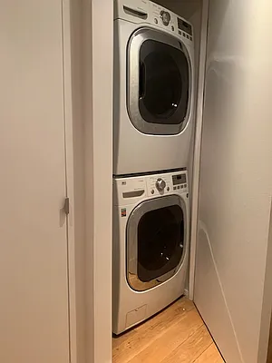 Rented by Isley Residential | media 12