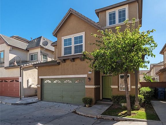2nd image of 3686 W Scribner Ln