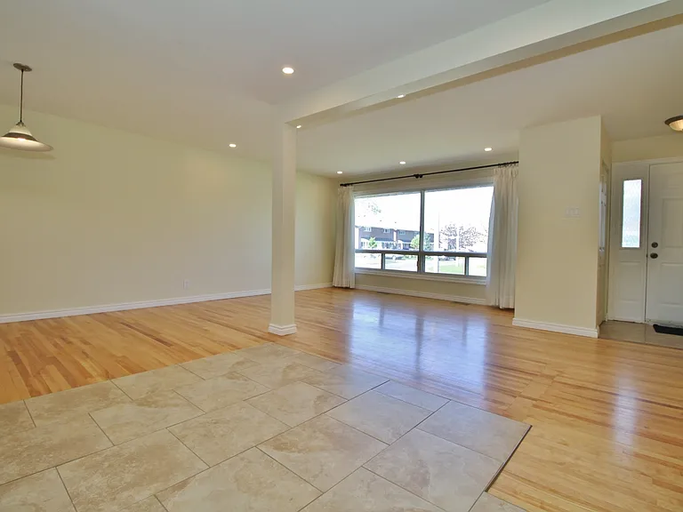 1126 Gateway Rd #1 — Photo 10