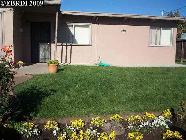 1st image of 22828 Arnold Ct