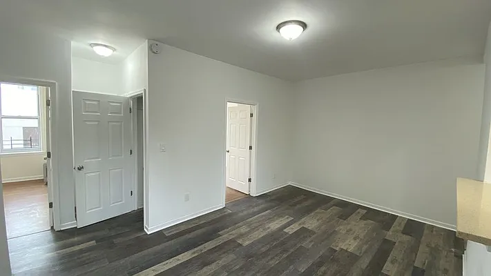 Rented by Nooklyn NYC LLC | media 17