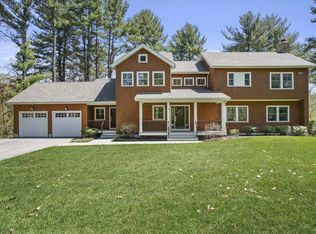 11 Barney Hill Rd, Wayland, MA 01778