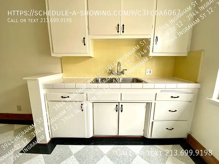 3944 Ingraham St #12 — Photo 3
