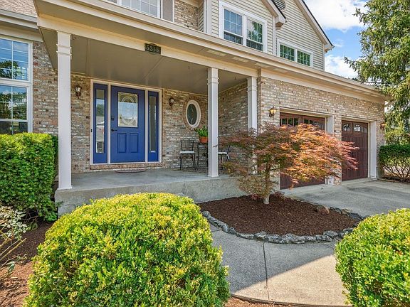 2nd image of 5215 Lexington Ct