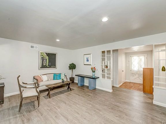 4th image of 14466 San Dieguito Dr