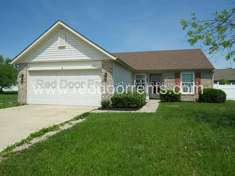 6816 Bluestem Ct