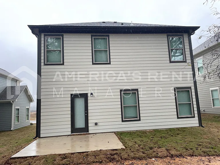 2108 Ellsworth Loop Rd — Photo 33