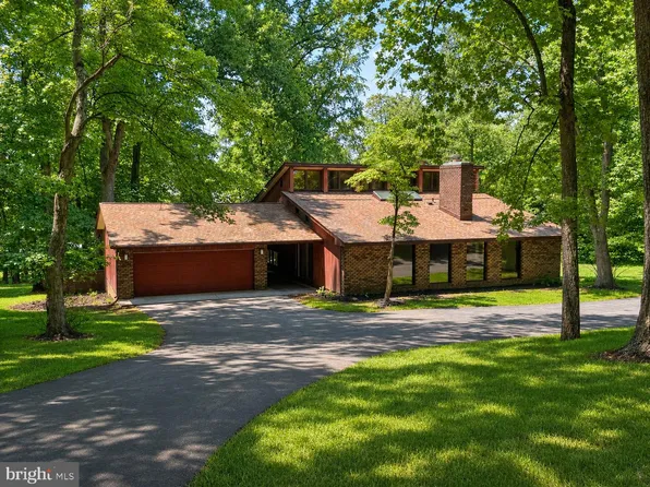 6422 Quinn Rd, Frederick, MD 21701
