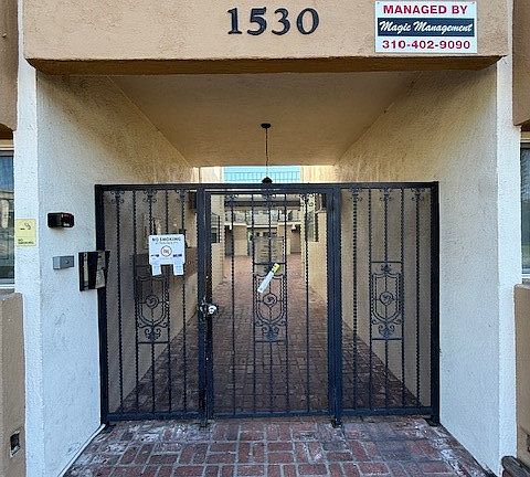 3rd image of 1530 E Broadway #104