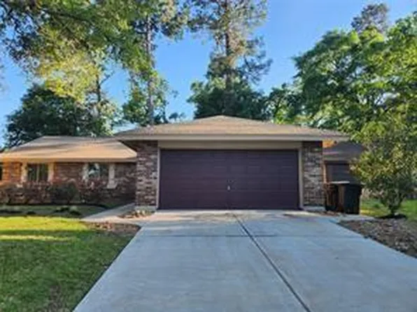 5114 Enchanted Timbers Dr, Humble, TX 77346