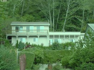 305 9th St, Garibaldi, OR 97118