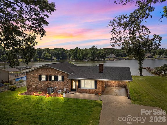 5th image of 1017 Holloway Church Rd