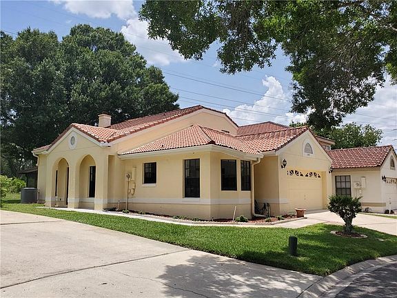 3rd image of 1035 Birkdale Trl